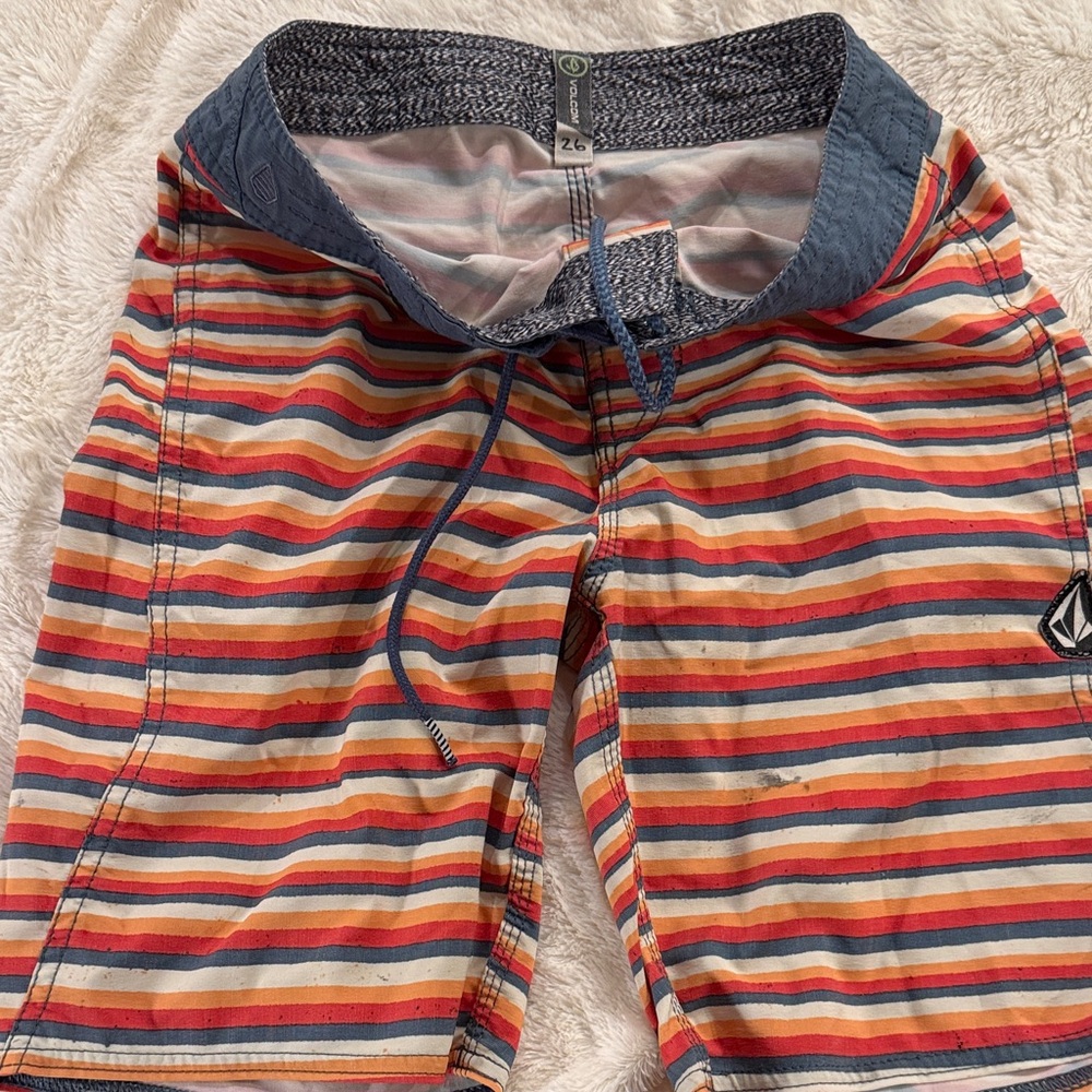 Volcom Multicolor Wave Pattern Shorts